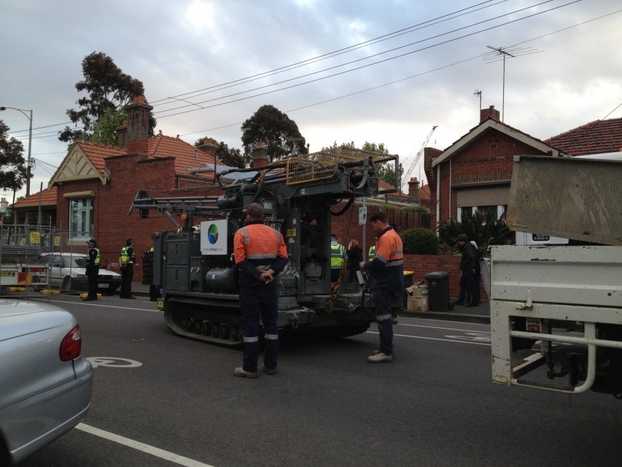 Tunnel Picket: Day 7 - When the sun sets over Carlton